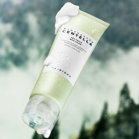 SKIN1004 - TEA-TRICA BHA FOAM 125ML